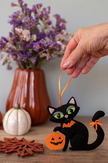 Cute Halloween Black Cat Ornaments