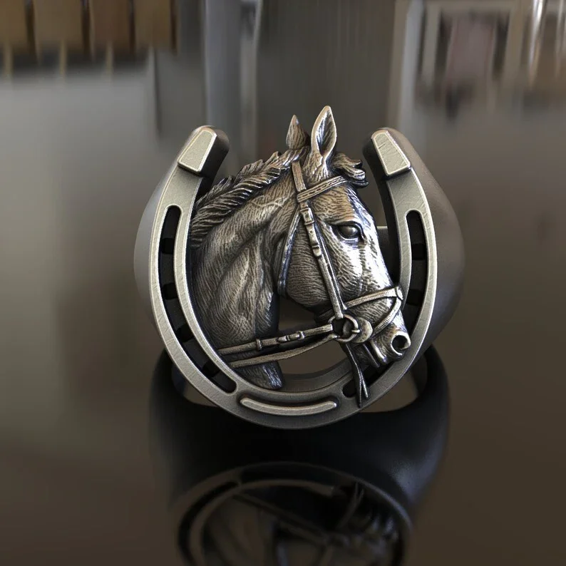 Lucky Horseshoe Horse Head Ring